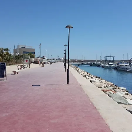 Homes Of Spain: Beachfront Attic With Private Rooftop Pool Apartment *