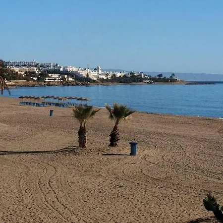 Homes Of Spain: Beachfront Attic With Private Rooftop Pool Apartment *
